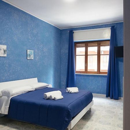 Domus Aurea Relax Room Salerno Kültér fotó
