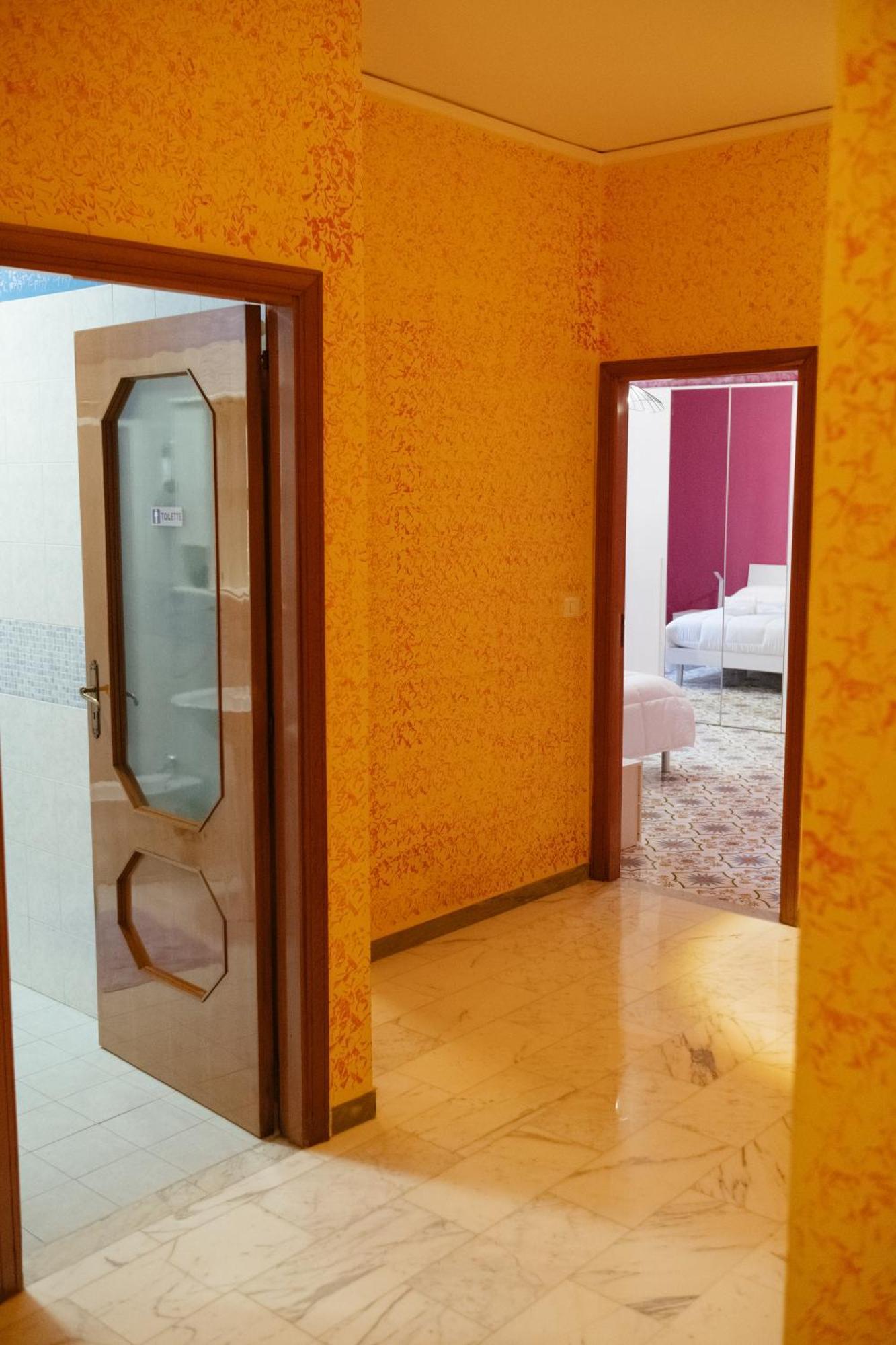 Domus Aurea Relax Room Salerno Kültér fotó