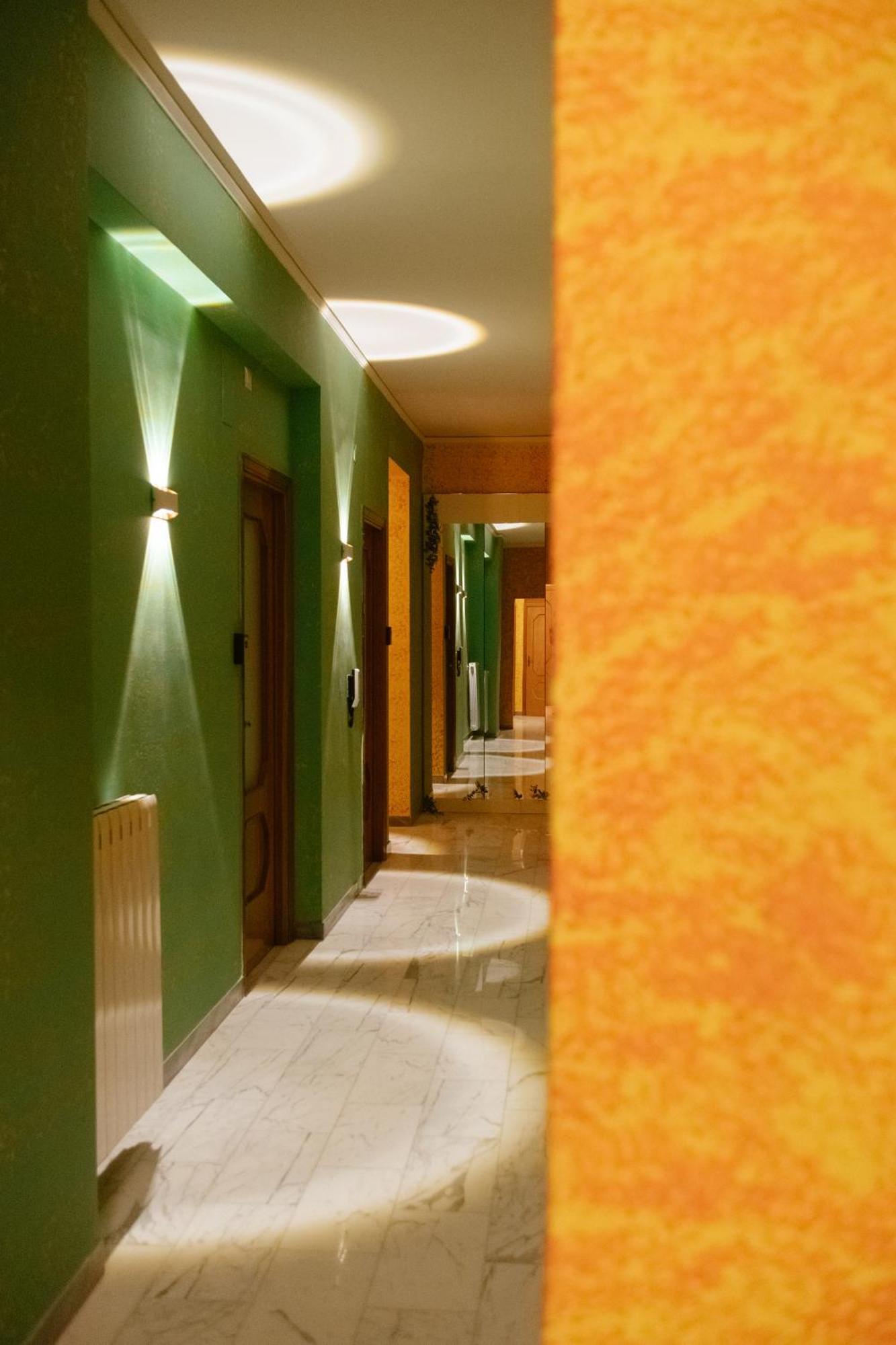 Domus Aurea Relax Room Salerno Kültér fotó